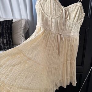 Elegant Cream Lace Dress